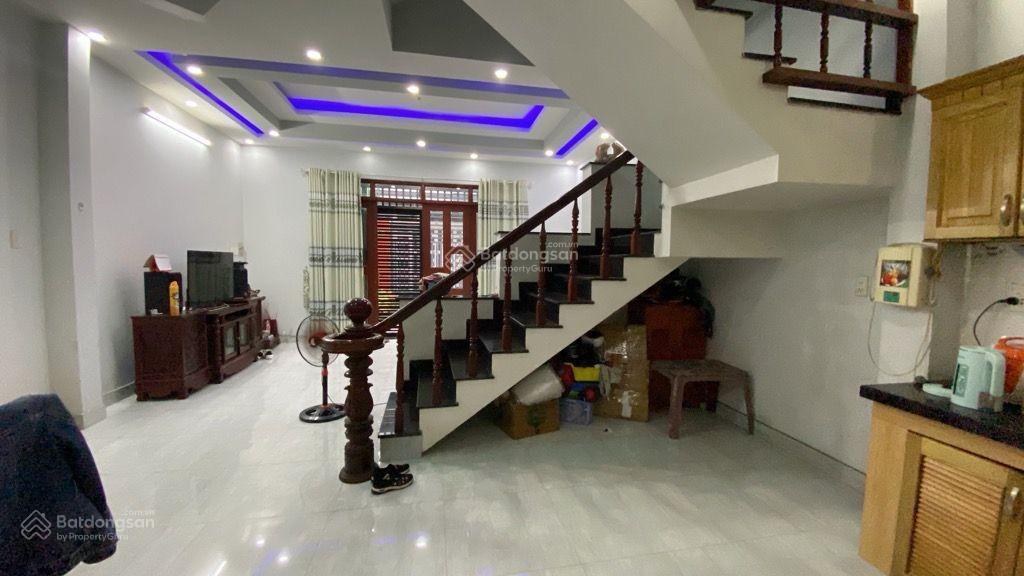 Nhà 3 tầng khu thanh niên xung phong. p. hiệp bình phước 9.6 t