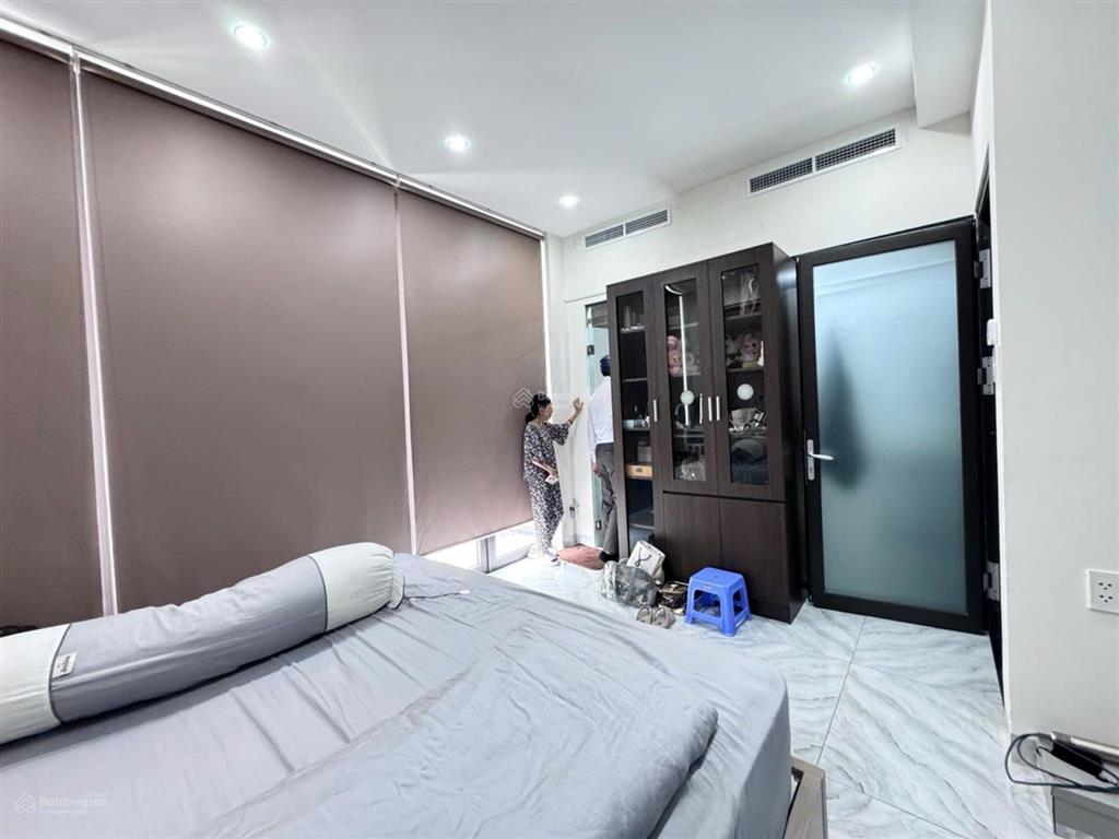 Nhà góc 2 mặt tiền có thang máy hiệp bình chỉ 12,8 tỷ căn nhà hiếm vừa ở vừa làm công ty