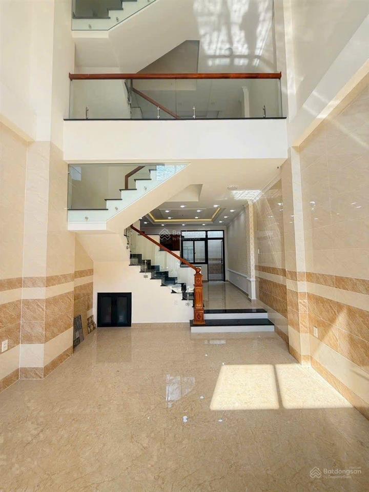 Hàng vip hiệp bình sát mt ql13 đối diện vạn phúc ô tô ngủ trong nhà chỉ 8.2 tỷ tl