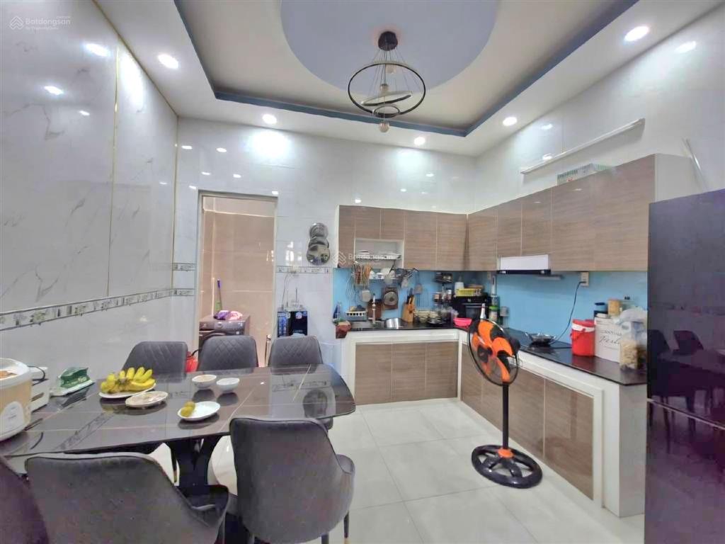 Nhà đẹp thủ đức, ngay nhà thờ khiết tâm, mua ở quá hợp, hxh giá chỉ 4.7 tỷ