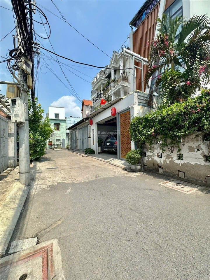 Hàng mới ngay trung tâm hiệp bình, đối diện vạn phúc city 5.6 tỷ