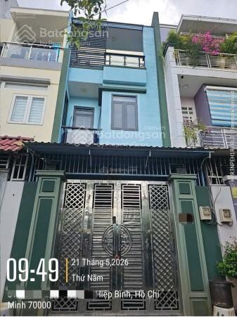 Nhà đẹp đối diện kdt vạn phúc, hxh quay đầu, 1 trệt 2 lầu hoàn công, tiện di chuyển mọi nẻo đường