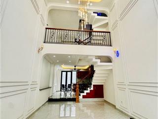 Nhà mới gác lửng 1 trệt 3 lầu gara ô tô trong nhà hẻm xe hơi phường hiệp bình chánh