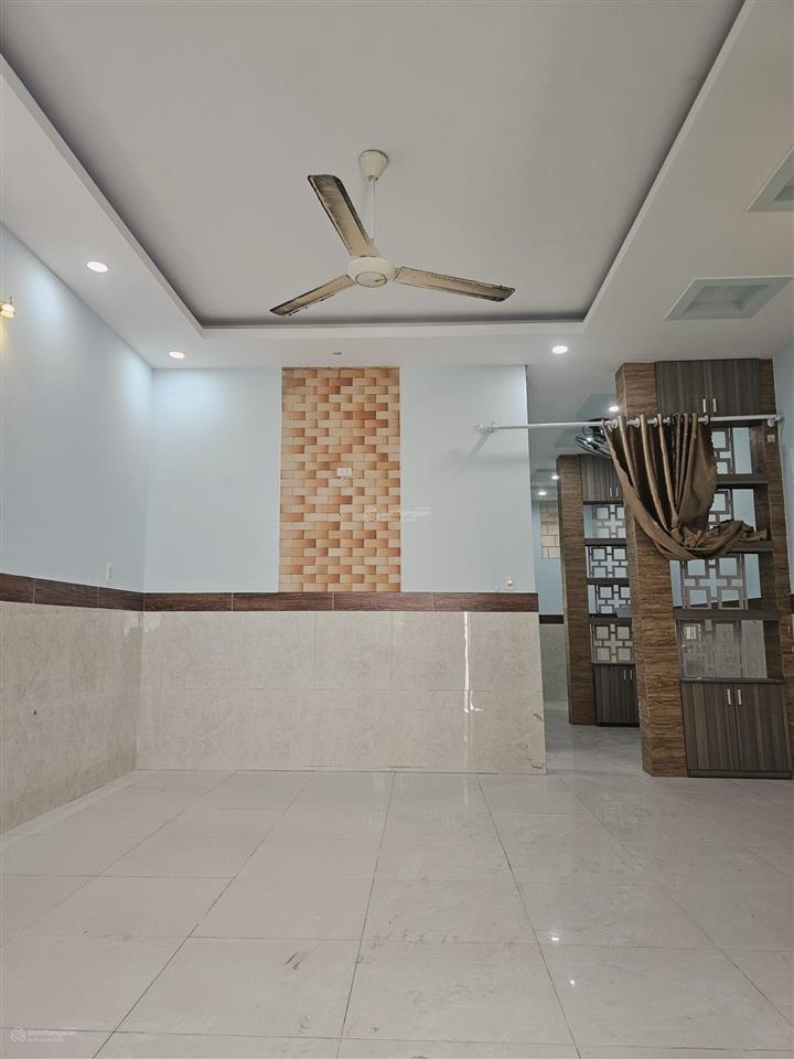 Hiệp bình chánh đối diện đại học luật 2 mặt hẻm nhà 5x20 2 tầng