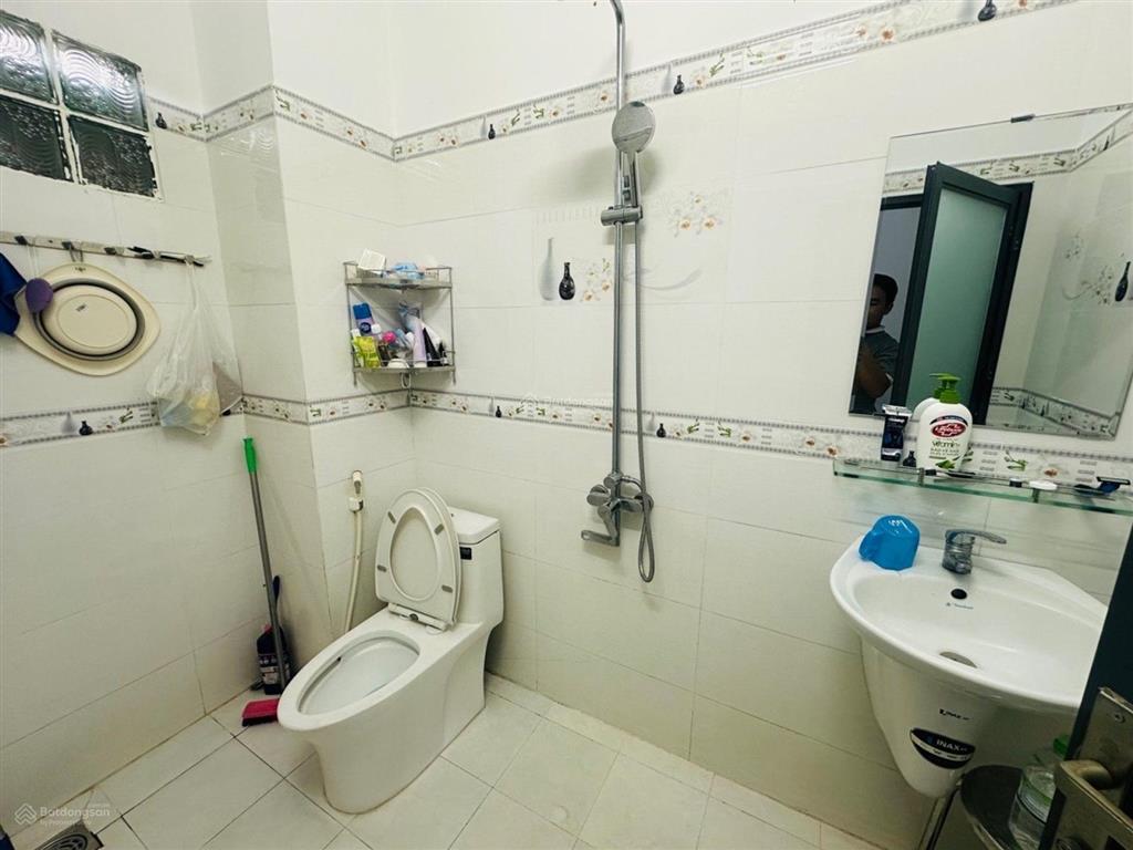 Linh chiểu, ngay vincom, lô góc thoáng 4 tầng 32,5m 4 tỷ
