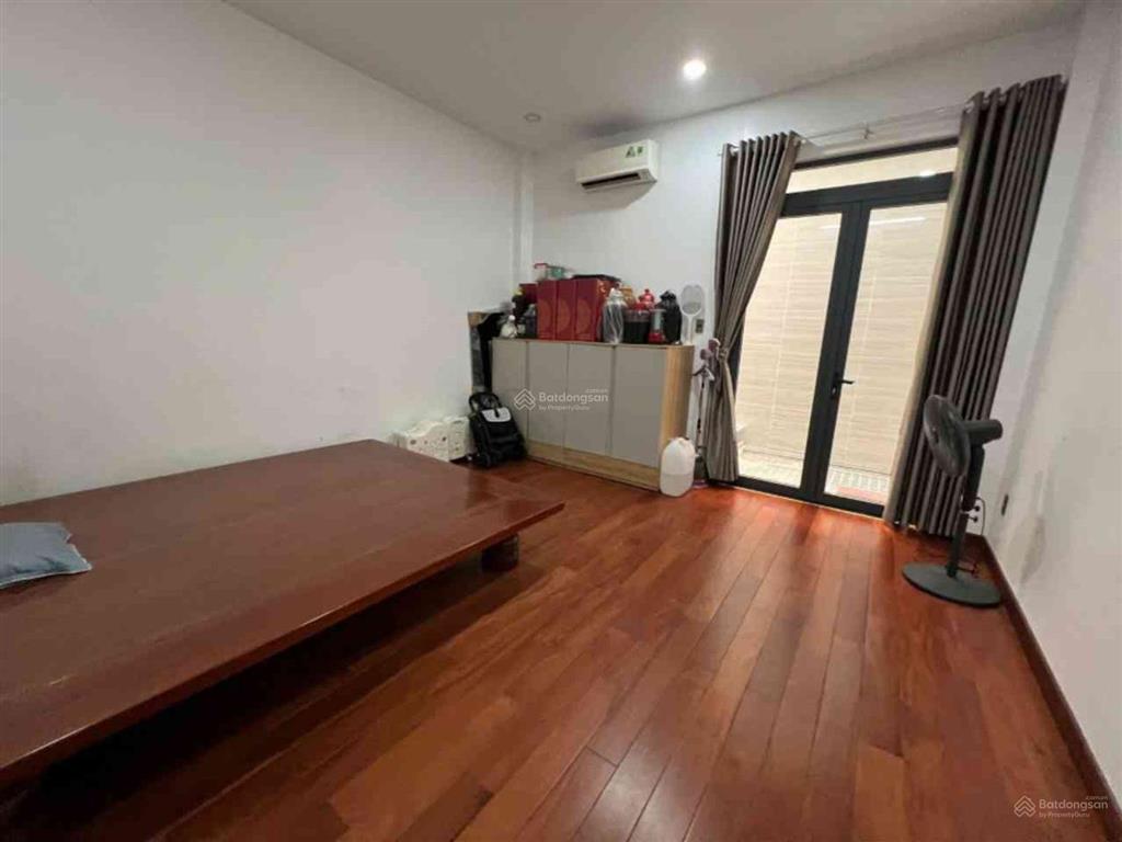 Bán nhà 4 tầng hẻm 8m kdc hồng long ngang đẹp 4m5  82m,2 hướng đông nam