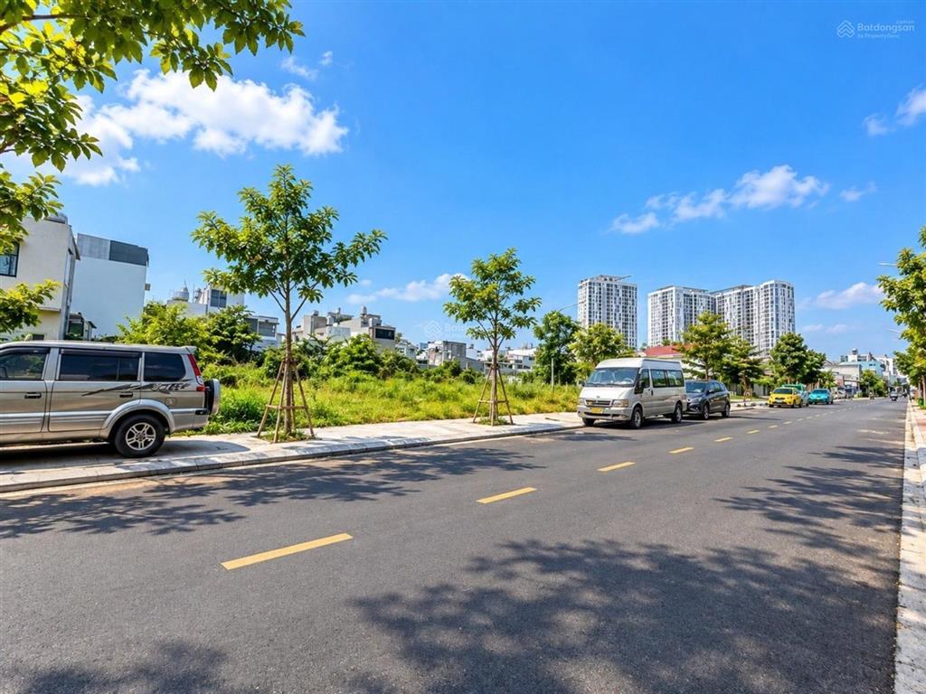 Đối diện vạn phúc city hẻm xe hơi tới nhà 3 tầng dòng tiền 15 triệu/tháng