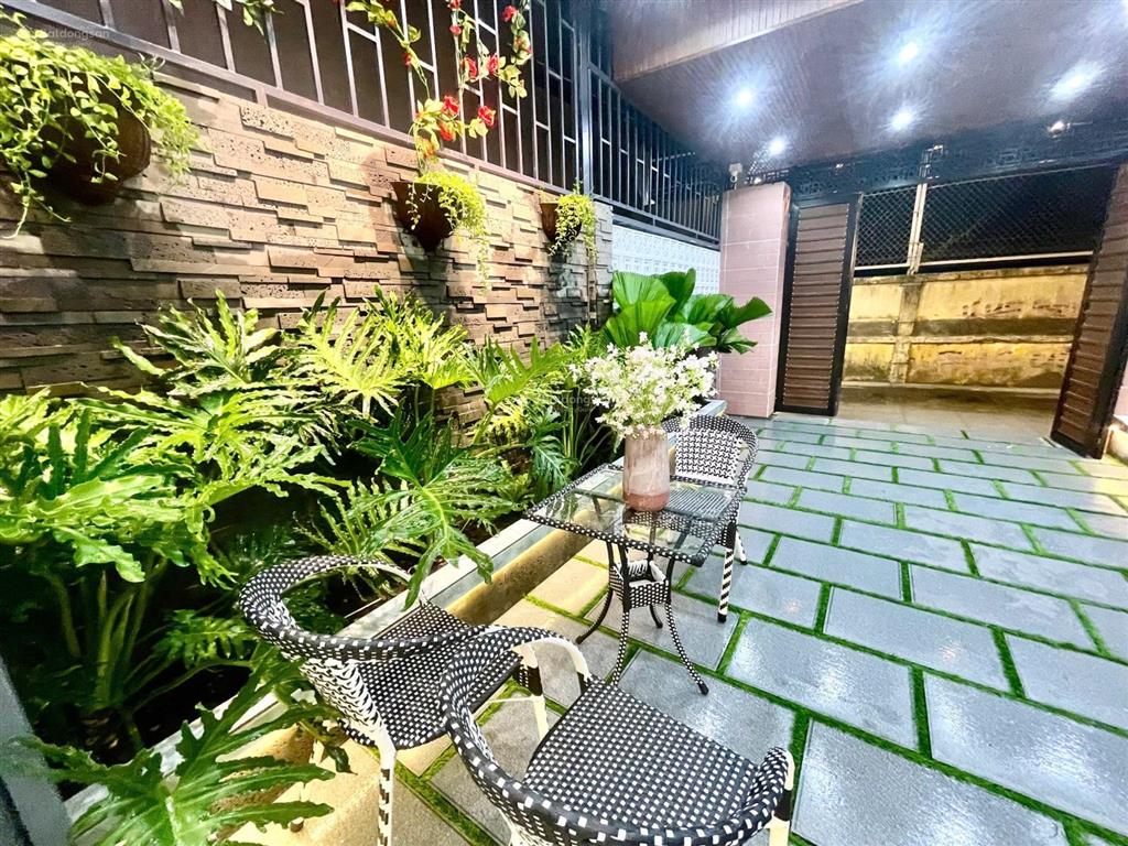 Bán nhà có sân rộng rãi đặng nhữ lâm, thị trấn nhà bè