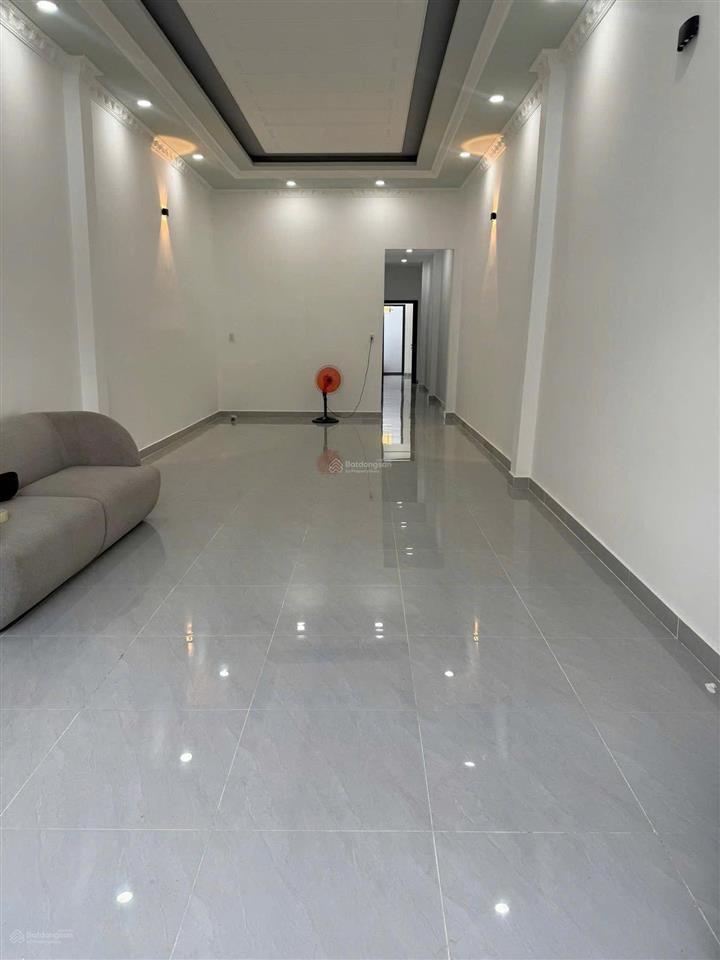 Bán nhà sổ hồng vuông vức hẻm kho b ttnb 88m2 công nhận đầy đủ