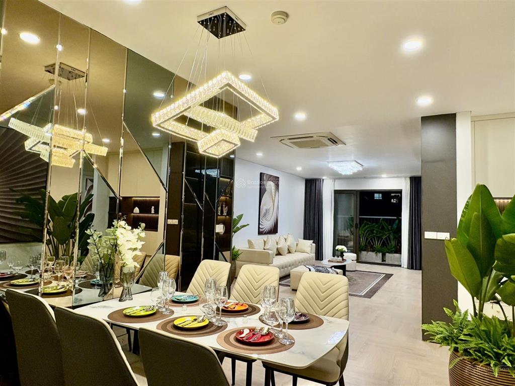 Chính chủ bán ch green diamond 93 láng hạ dt 140m2 3pn full nt view hồ 110tr/m2 sđcc 0971 085 ***