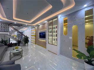 Bán nhà mặt tiền 30m tuyến đường vip  nguyễn thiện thuật  trung tâm vũng tàu giá tốt