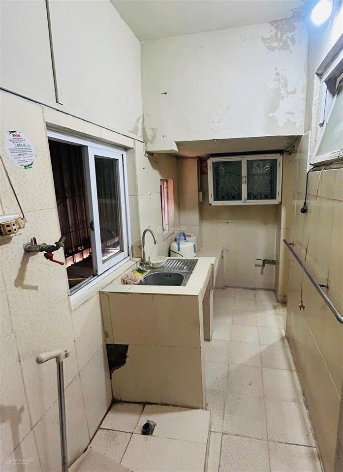 Chính chủ bán căn hộ tt tầng 5 35m2(sổ đỏ 29,3 m2) tại tt b20, phạm ngọc thạch, giá 3,5 tỷ vnd