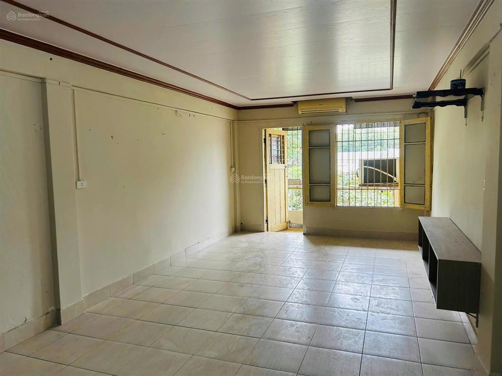 Chính chủ bán căn hộ tt tầng 5 35m2(sổ đỏ 29,3 m2) tại tt b20, phạm ngọc thạch, giá 3,5 tỷ vnd