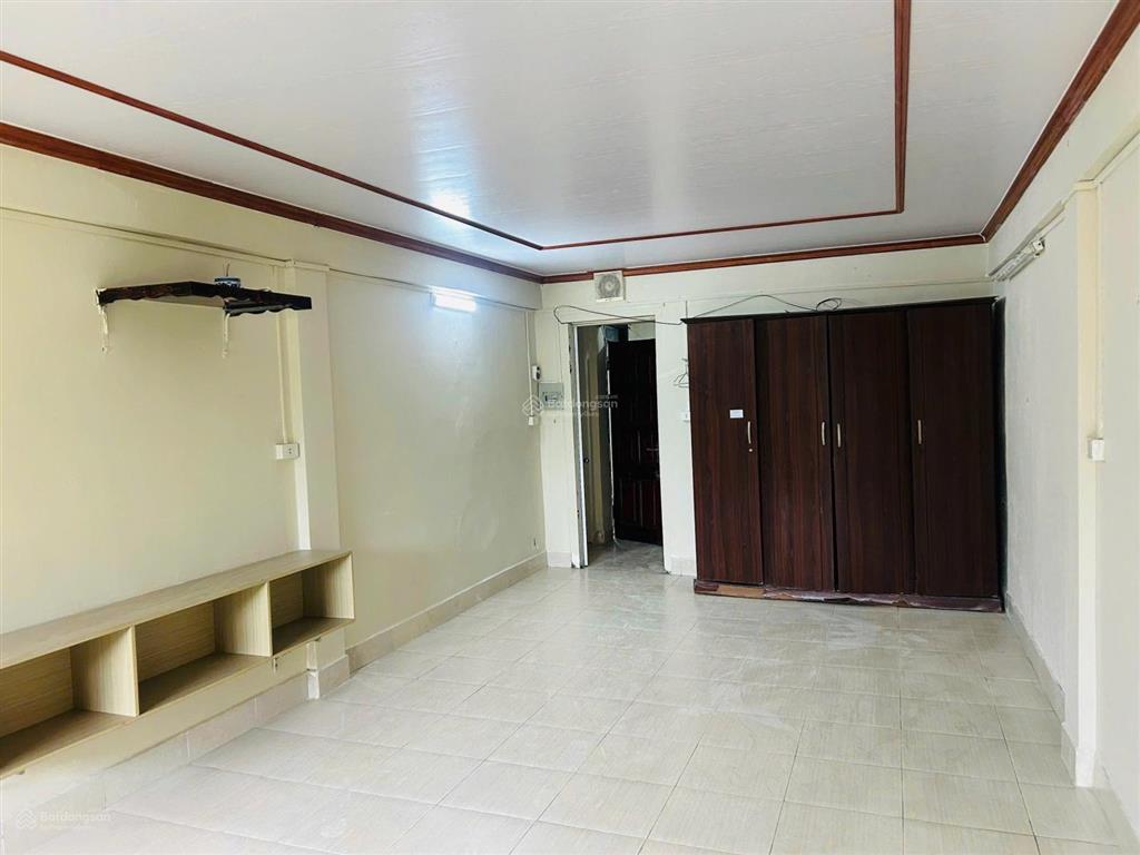 Chính chủ bán căn hộ tt tầng 5 35m2(sổ đỏ 29,3 m2) tại tt b20, phạm ngọc thạch, giá 3,5 tỷ vnd