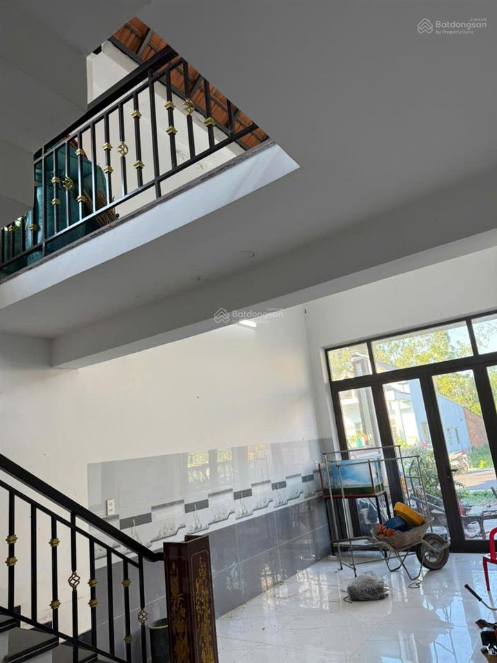 Bán gấp nhà tâm huyết hòa tiến đà nẵng dt 144m2 mặt tiền đường nhựa gần chợ lệ trạch
