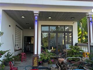 Bán gấp nhà tâm huyết hòa tiến đà nẵng dt 144m2 mặt tiền đường nhựa gần chợ lệ trạch