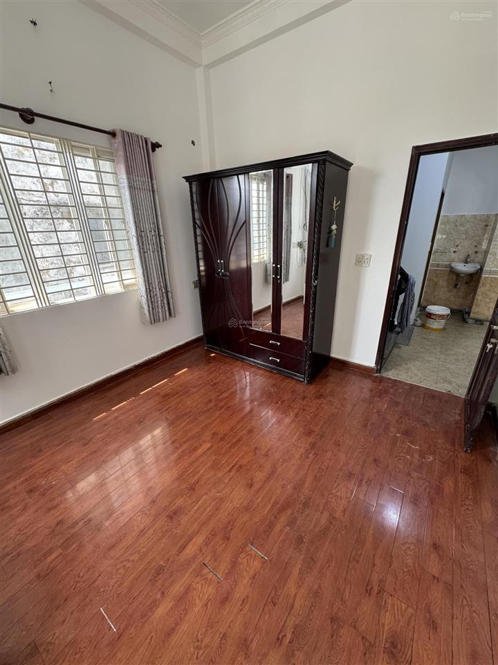Cho thuê nhà 4 tầng mặt tiền 925 trường chinh, p. tây thạnh, diện tích 1 sàn 7,15m x 7,35m