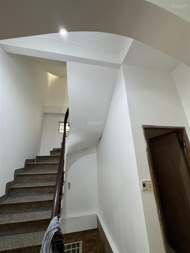 Cho thuê nhà 4 tầng mặt tiền 925 trường chinh, p. tây thạnh, diện tích 1 sàn 7,15m x 7,35m