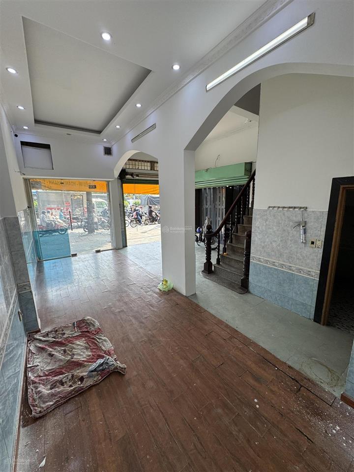 Cho thuê nhà 4 tầng mặt tiền 925 trường chinh, p. tây thạnh, diện tích 1 sàn 7,15m x 7,35m