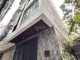 Bán nhà lô góc võng thị, 80m, 6 tầng, thang máy, cách hồ tây 300m