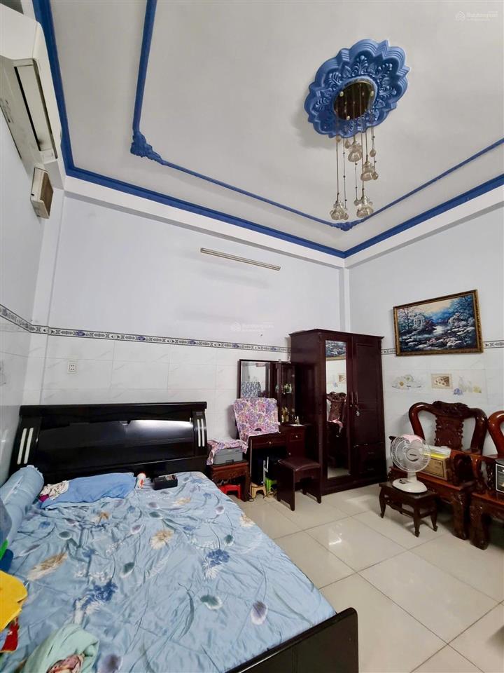 Bán nhà 105m2 thổ cư, sát trường tiểu học thống nhất b, nhà đang kinh doanh dạy học
