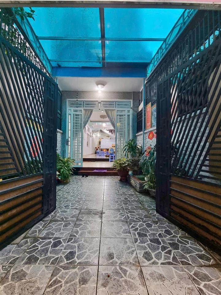 Bán nhà 105m2 thổ cư, sát trường tiểu học thống nhất b, nhà đang kinh doanh dạy học