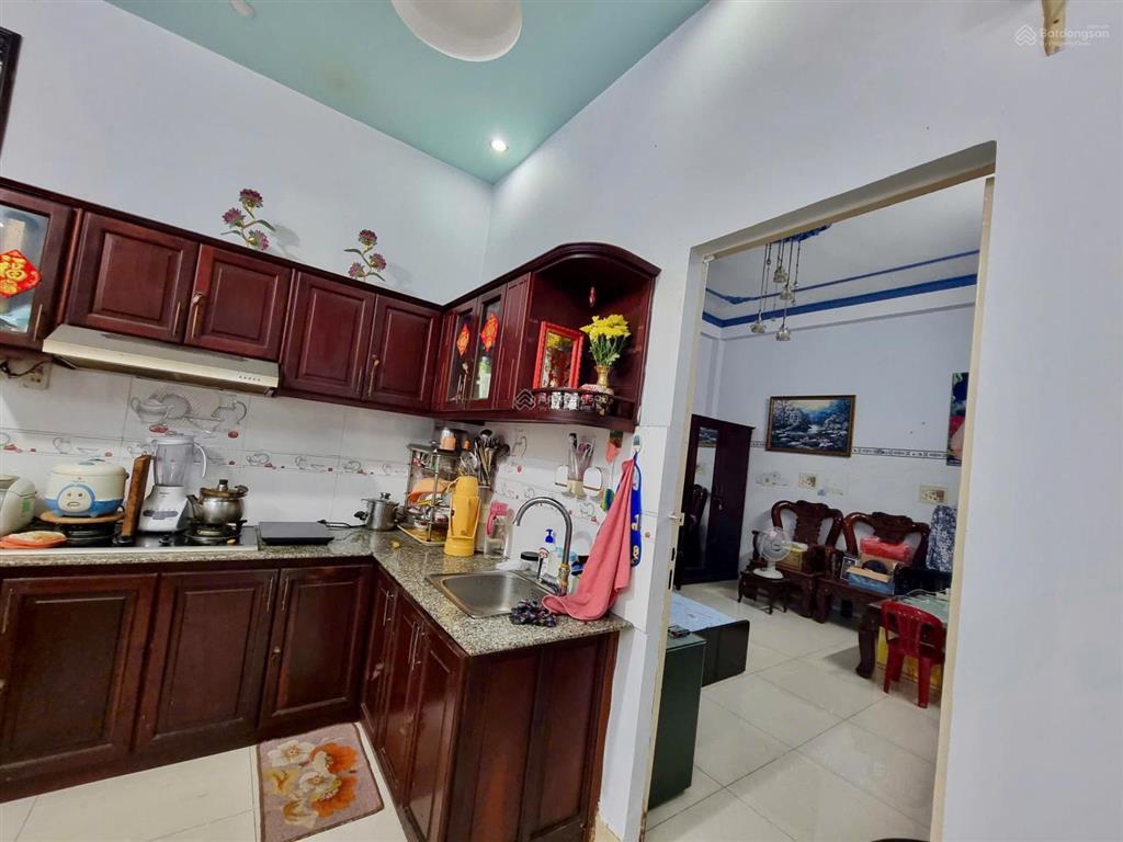 Bán nhà 105m2 thổ cư, sát trường tiểu học thống nhất b, nhà đang kinh doanh dạy học