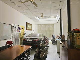 Góc 2 mặt tiền kinh doanh  ngang 5m bề thế  một trục hà huy giáp, gần trường học  7.5 tỷ