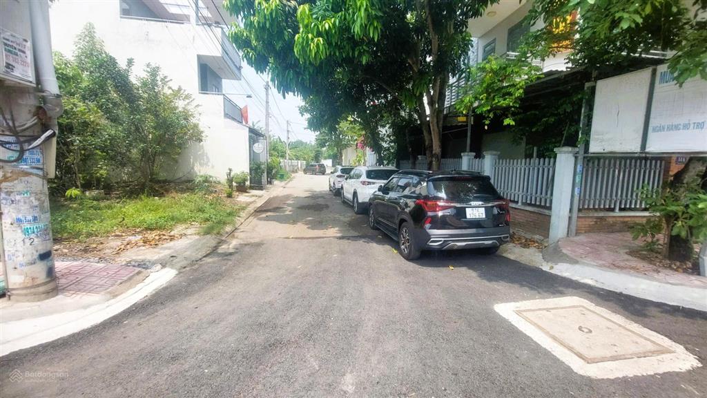 Nhà mặt tiền đường nhựa  ngang 4.5m  4 tầng, 4pn  kinh doanh tốt  chỉ 4.6 tỷ