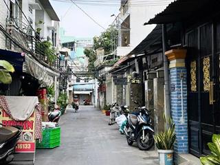 Nhà 4 tầng, 289m2 sàn, dòng tiền sẵn thu, ô tô đỗ cửa, nhà đẹp ở ngay, chỉ 9.5 tỷ