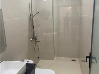 Bán nhà phố đường 12m trước là trường học mới xây xong