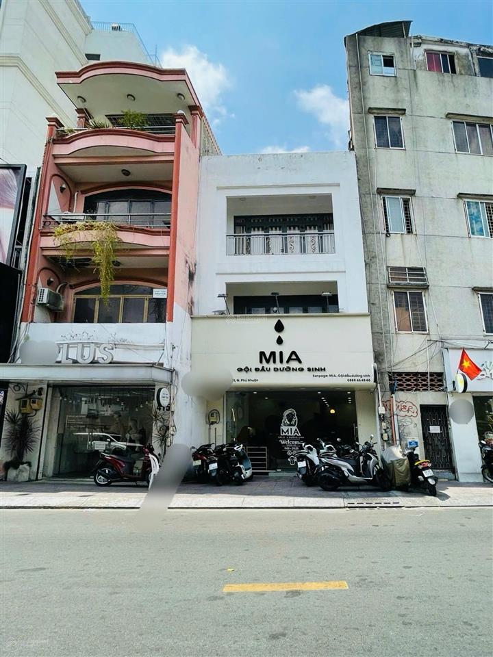 Bán nhà mặt tiền ngang lớn 5.5m ngay lê văn sỹ, hđt cao 50 triệu/th. chỉ 22 tỷ