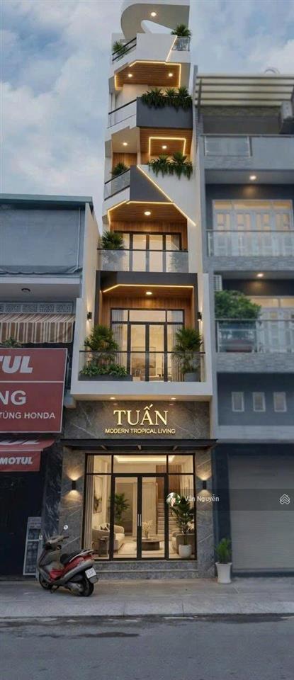 Bán mặt tiền lê quang định 7 tầng 14p gần chợ bà chiểu 16.8tỷ dòng tiền 50 triệu/th
