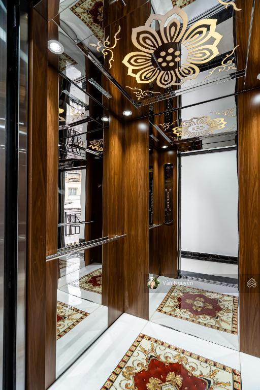 Bán khách sạn 3mt  100 trần hưng đạo q1, dt 7x25m hầm 5 tầng, pccc đầy đủ (hình thật)