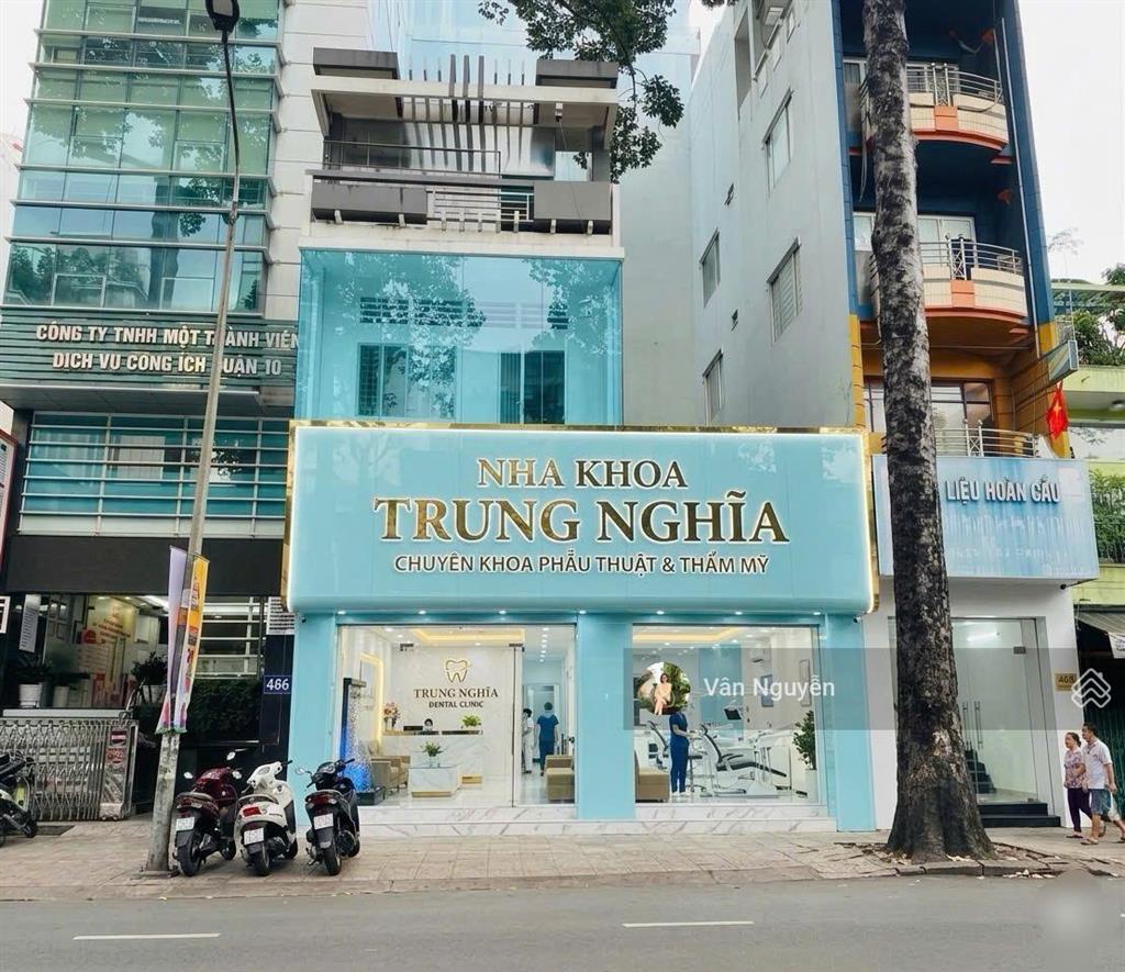Bán nhà mặt tiền ngang 9,5m nguyễn chí thanh q10, 9,5x17m giá 60 tỷ
