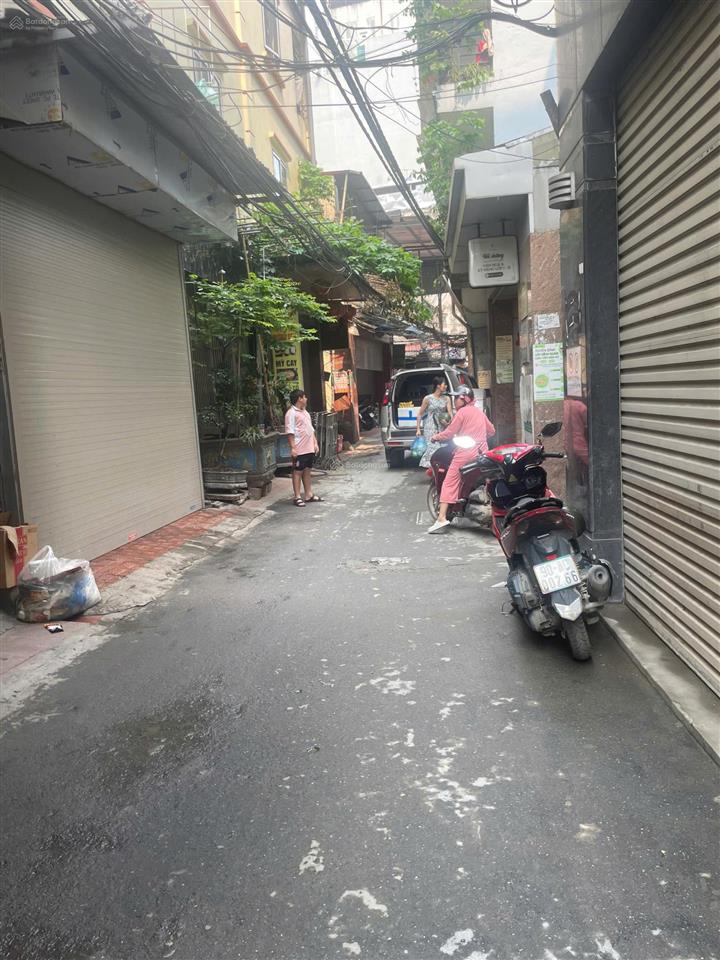 Bán nhà mỹ đình  ô tô đỗ cách 20m  dt 42m2  mt 4,5m  xây 5 tầng  ngõ rộng  sổ vuông đẹp