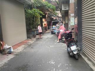 Bán nhà mỹ đình  ô tô đỗ cách 20m  dt 42m2  mt 4,5m  xây 5 tầng  ngõ rộng  sổ vuông đẹp