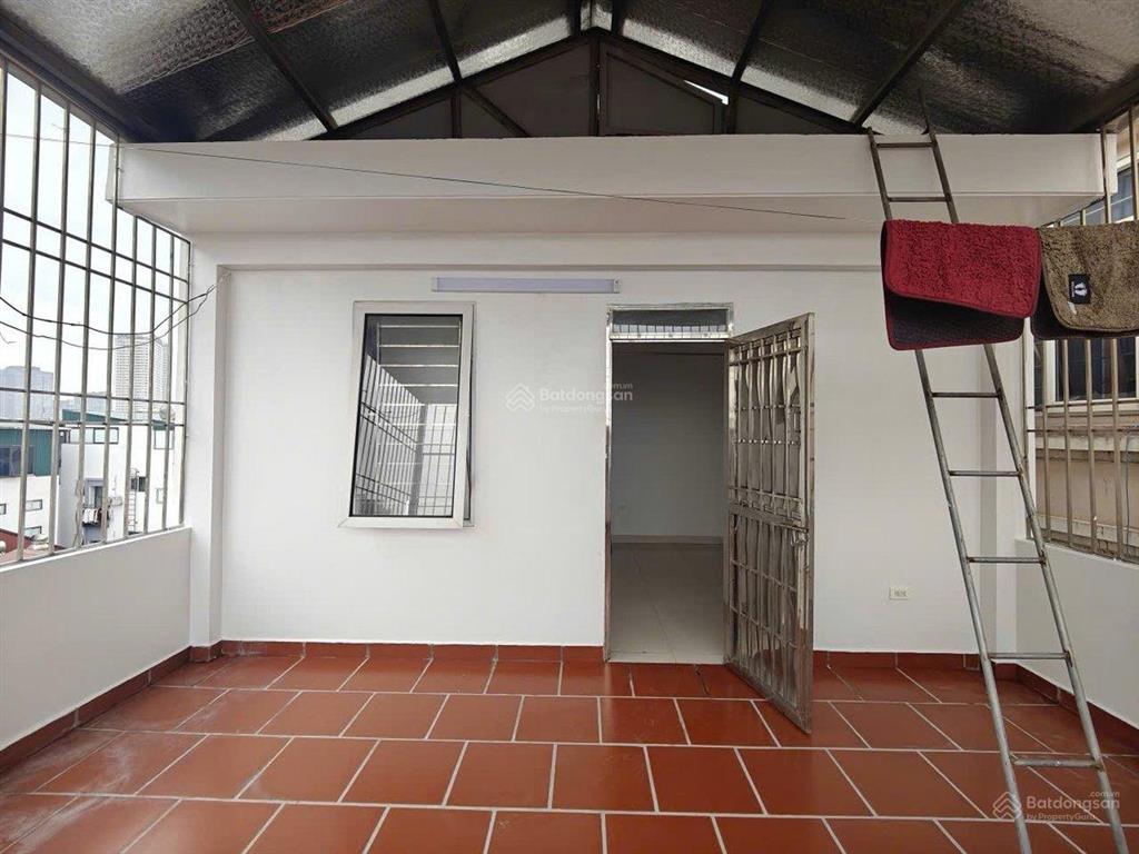 Bán nhà mỹ đình  7 tầng  thang máy  ô tô đỗ trong nhà  dt 43m2  mặt tiền 5.8m  sổ vuông đẹp