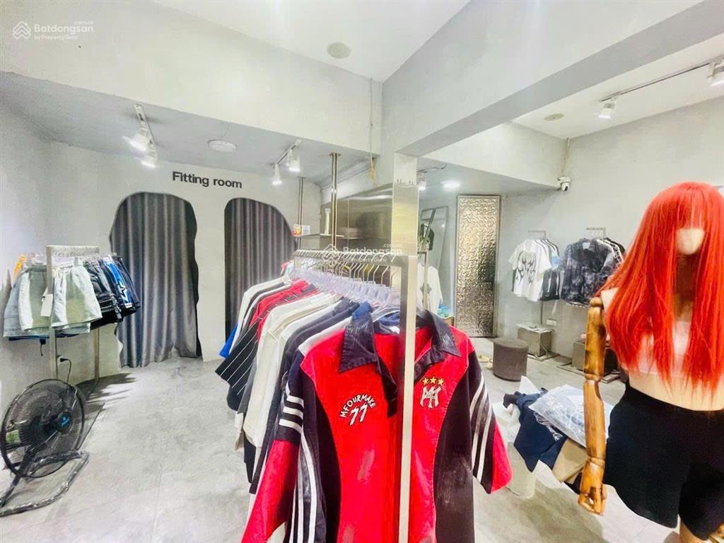 Mặt phố quán thánh  ba đình 36m2 x 7m mặt tiền, vỉa hè rộng, kinh doanh tốt  sđcc