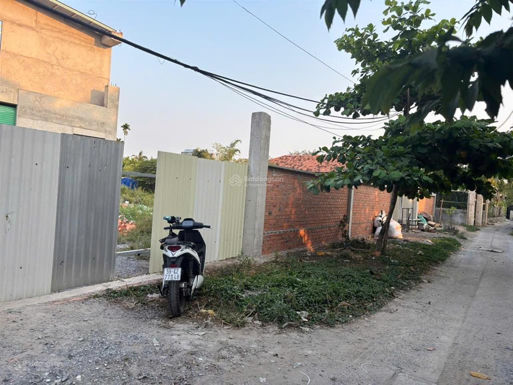Bán đất 1.024,2m² hưng long bình chánh, 997,5m² thổ cư, sổ hồng riêng, giá 16 tỷ, vị trí đẹp