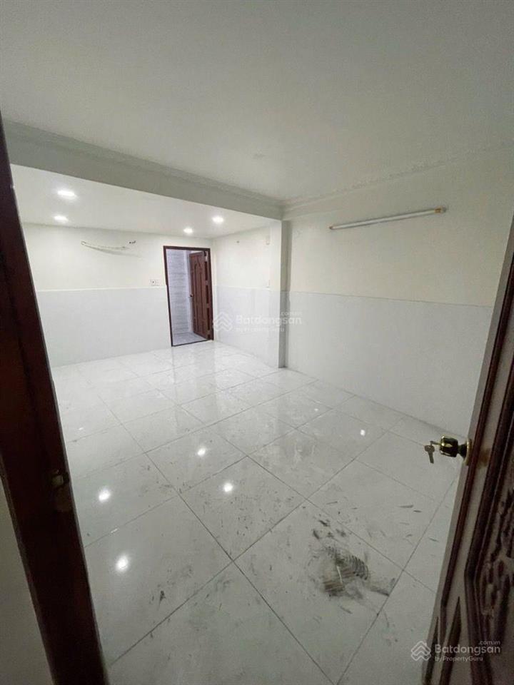 Mặt tiền kinh doanh sầm uất tô ký ngay cầu vượt quang trung tiện về gò vấp 3 tầng 58m2 chỉ hơn 6t
