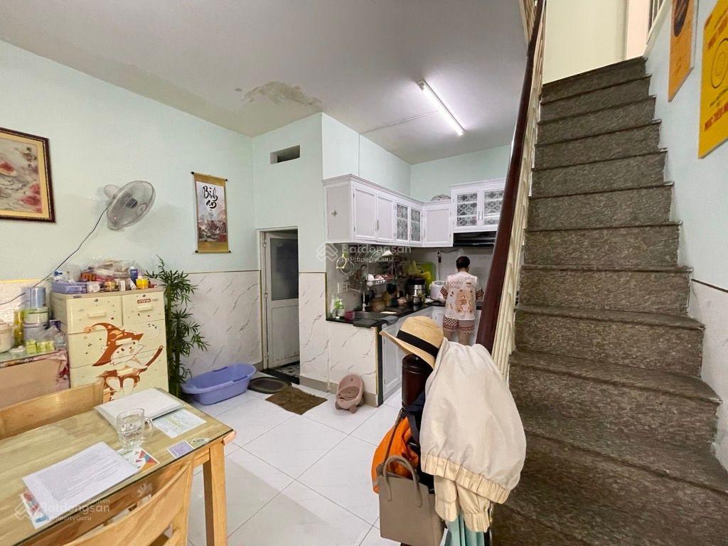 Bán nhà ở ngay ngang lớn 5,5m 2 tầng hẻm thông xe hơi, 56m2 ngay tân thới hiệp 20q12 sát gò vấp