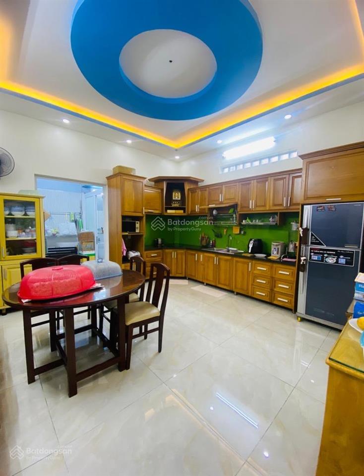 Bán nhà 100m24 tầng vừa ở vừa kinh doanh thới an trần thị cờlê thị riêng q12ngang 5*20mhơn 8ty