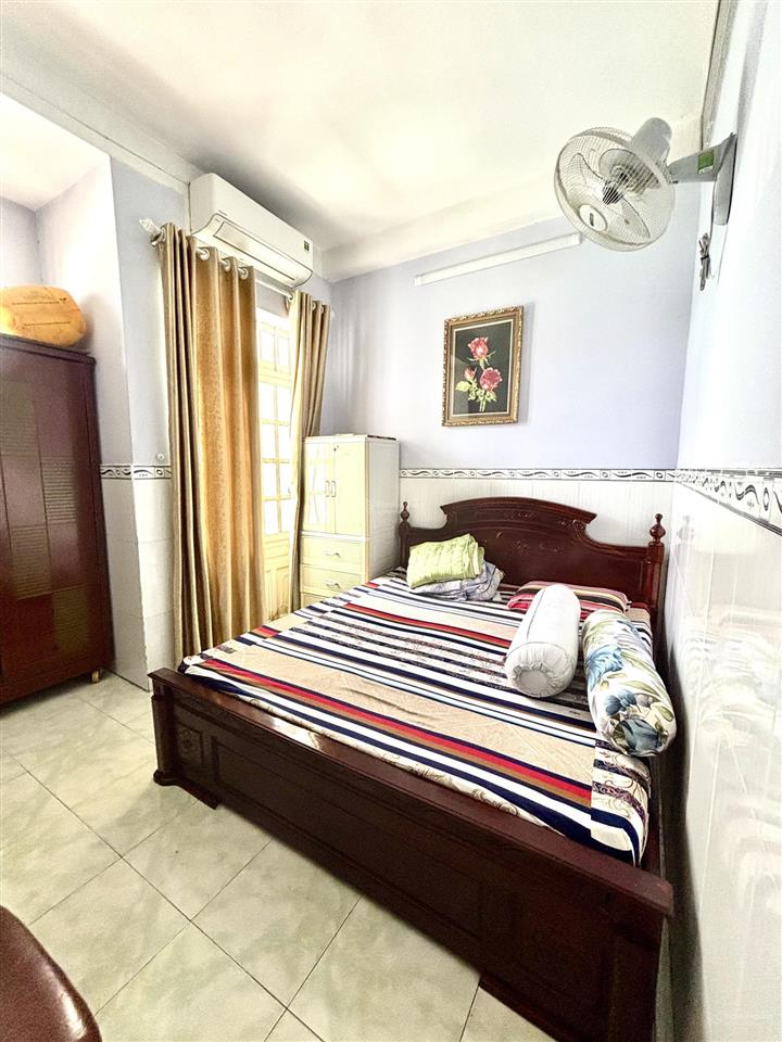 Bán nhà 4 tầng kiên cố huỳnh thị haisát hiệp thành citybệnh viện q12hẻm ô tô thông 48m2 hợn 4tỷ