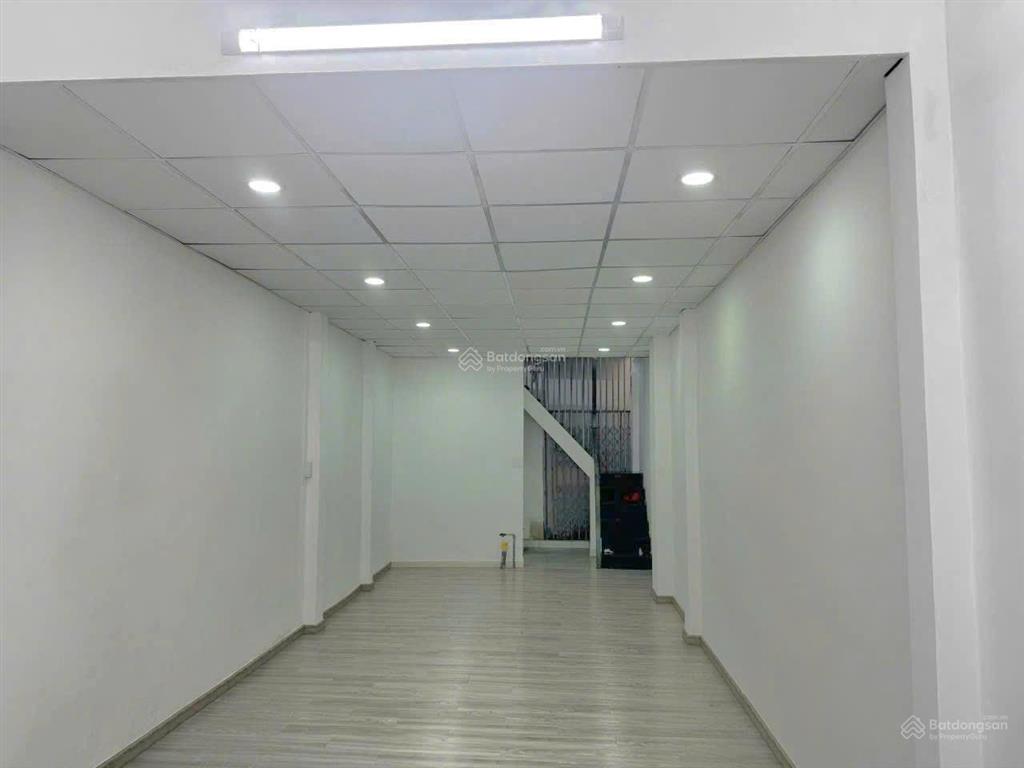 Sẵn sổ hxh 160tr/m2 nguyễn đình chính phú nhuận có dòng tiền hoàn công đủ