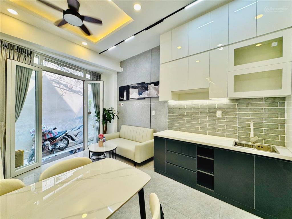 Bán nhà riêng tại nguyễn văn trỗi, 5,9 tỷ, 22m2, 3pn, 3wc, 4 tầng đẹp, nhiều tiện ích