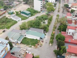 Bán đất tặng nhà c4 tại khu đấu giá thôn cam gia lâm. vỉa hè ô tô tránh kinh doanh. 90m2, mt 6m