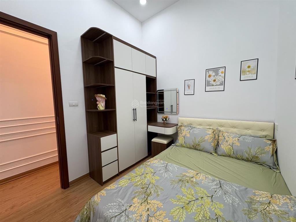 Tập thể thành công  tầng 2  75m2 2pn riêng biệt  gần hồ thành công  ô tô đỗ cửa