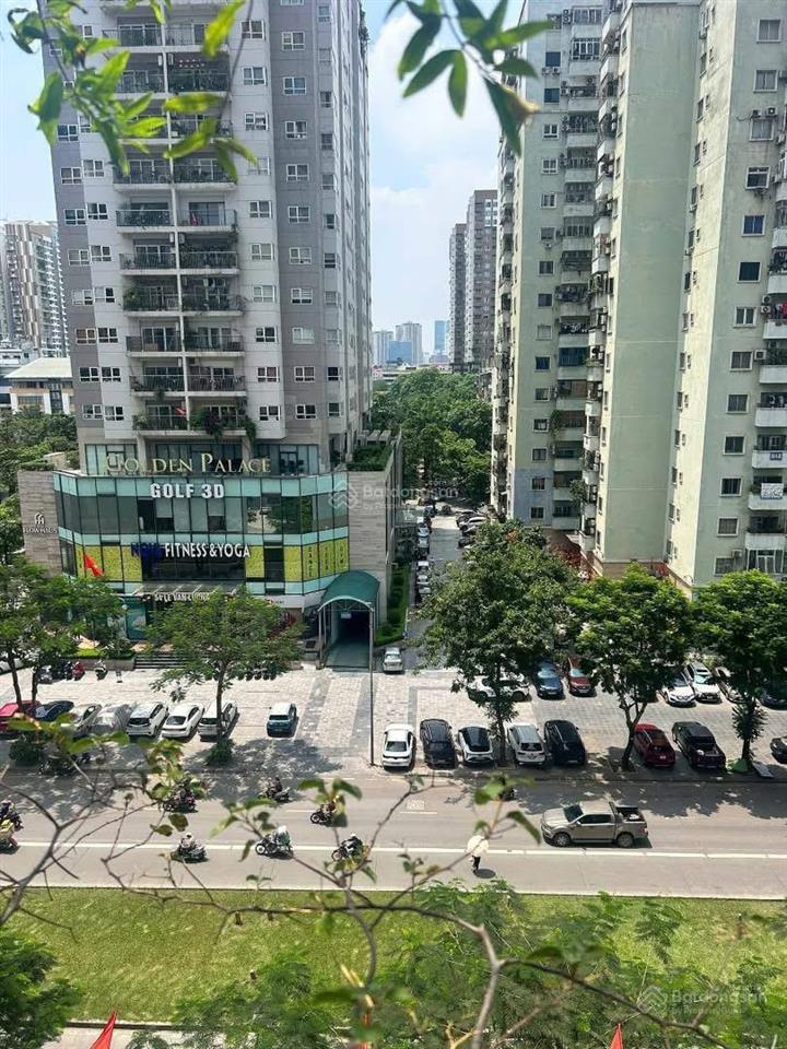 Căn hộ chung cư phố lê văn lương  68m 2pn 2wc  giá 6tỷ82 có thương lượng