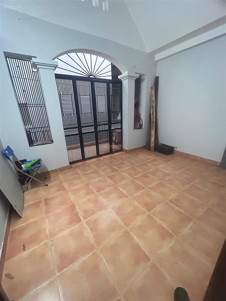 Cho thuê nhà ngõ 107 nguyễn chí thanh